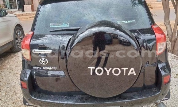 Acheter Occasion Voiture Toyota RAV4 Noir à Dakar, Dakar Acheter Occasion Voiture Toyota RAV4 Noir à Dakar, Dakar