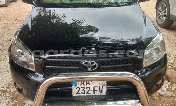 Acheter Occasion Voiture Toyota RAV4 Noir à Dakar, Dakar Acheter Occasion Voiture Toyota RAV4 Noir à Dakar, Dakar