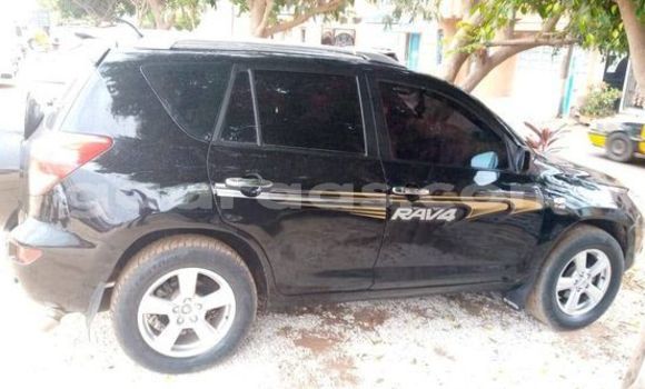 Acheter Occasion Voiture Toyota RAV4 Noir à Dakar, Dakar Acheter Occasion Voiture Toyota RAV4 Noir à Dakar, Dakar