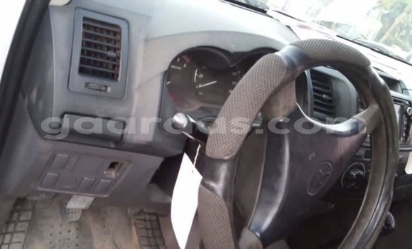 Acheter Occasion Voiture Toyota Hilux Blanc à Dakar, Dakar Acheter Occasion Voiture Toyota Hilux Blanc à Dakar, Dakar