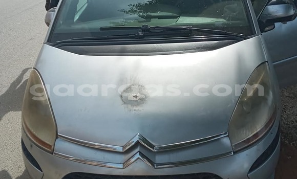 Acheter Occasion Voiture Citroen C4 Picasso Other à Dakar, Dakar Acheter Occasion Voiture Citroen C4 Picasso Other à Dakar, Dakar