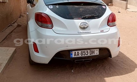 Acheter Occasion Voiture Hyundai Veloster Blanc à Dakar, Dakar Acheter Occasion Voiture Hyundai Veloster Blanc à Dakar, Dakar