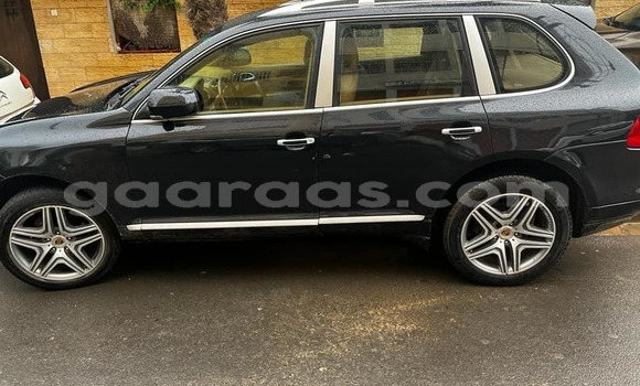 Buy Used Porsche Cayenne Black Car in Dakar in Dakar Buy Used Porsche Cayenne Black Car in Dakar in Dakar