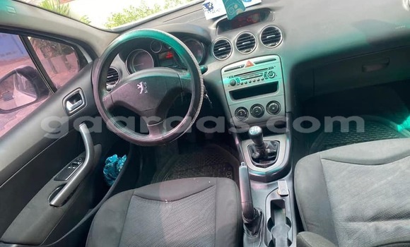 Buy Used Peugeot 3008 White Car in Dakar in Dakar Buy Used Peugeot 3008 White Car in Dakar in Dakar