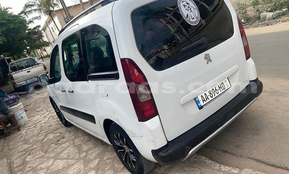 Dieundeu Occasion Peugeot Partner White Auto in Dakar in Dakar Dieundeu Occasion Peugeot Partner White Auto in Dakar in Dakar