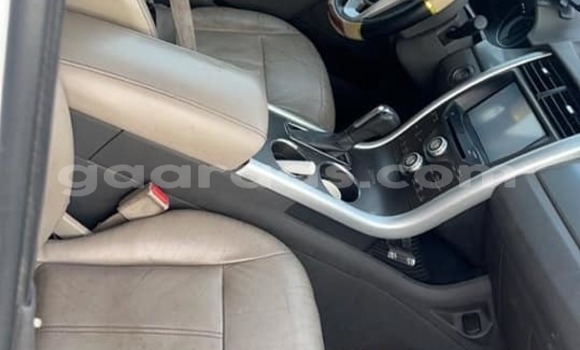 Dieundeu Occasion Ford Edge White Auto in Dakar in Dakar Dieundeu Occasion Ford Edge White Auto in Dakar in Dakar