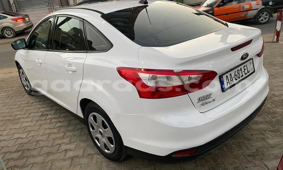 Acheter Occasion Voiture Ford Focus Blanc à Dakar, Dakar Acheter Occasion Voiture Ford Focus Blanc à Dakar, Dakar