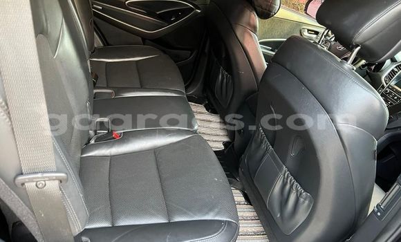 Dieundeu Imported Hyundai Santa Fe Black Auto in Dakar in Dakar Dieundeu Imported Hyundai Santa Fe Black Auto in Dakar in Dakar