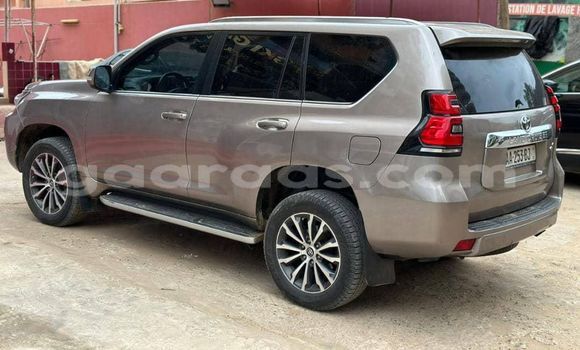 Acheter Occasion Voiture Toyota Land Cruiser Prado Gris à Dakar, Dakar