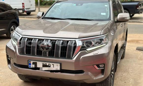 Acheter Occasion Voiture Toyota Land Cruiser Prado Gris à Dakar, Dakar Acheter Occasion Voiture Toyota Land Cruiser Prado Gris à Dakar, Dakar
