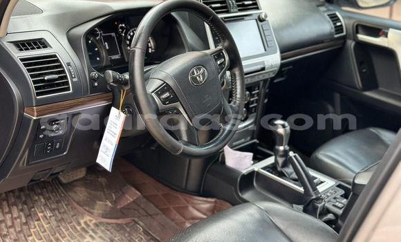 Acheter Occasion Voiture Toyota Land Cruiser Prado Gris à Dakar, Dakar Acheter Occasion Voiture Toyota Land Cruiser Prado Gris à Dakar, Dakar