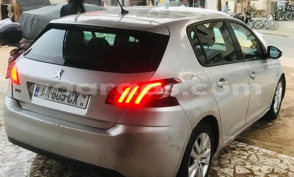 Buy Used Peugeot 308 White Car in Dakar in Dakar Buy Used Peugeot 308 White Car in Dakar in Dakar