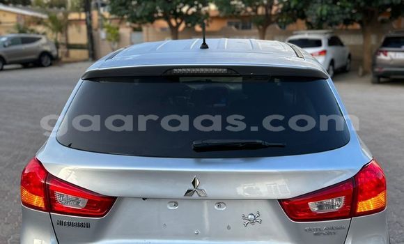 Buy Import Mitsubishi Outlander Silver Car in Dakar in Dakar Buy Import Mitsubishi Outlander Silver Car in Dakar in Dakar