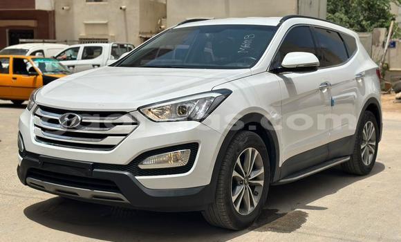 Dieundeu Imported Hyundai Santa Fe White Auto in Dakar in Dakar