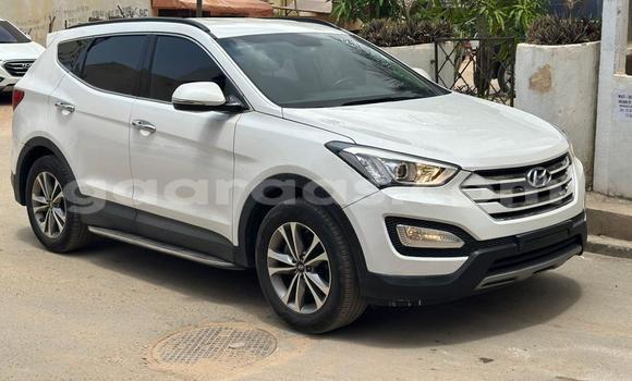 Acheter Import Voiture Hyundai Santa Fe Blanc à Dakar, Dakar Acheter Import Voiture Hyundai Santa Fe Blanc à Dakar, Dakar