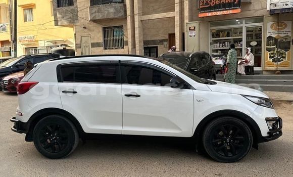 Buy Used Kia Sportage White Car in Dakar in Dakar Buy Used Kia Sportage White Car in Dakar in Dakar