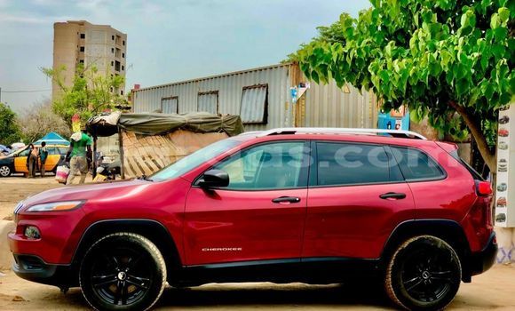 Buy Import Jeep Cherokee Red Car in Dakar in Dakar Buy Import Jeep Cherokee Red Car in Dakar in Dakar