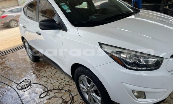 Dieundeu Occasion Hyundai Tucson White Auto in Dakar in Dakar Dieundeu Occasion Hyundai Tucson White Auto in Dakar in Dakar