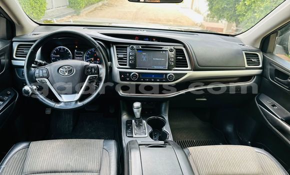 Acheter Import Voiture Toyota Highlander Noir à Dakar, Dakar Acheter Import Voiture Toyota Highlander Noir à Dakar, Dakar