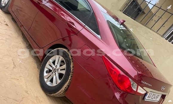 Buy Used Hyundai Sonata Red Car in Dakar in Dakar Buy Used Hyundai Sonata Red Car in Dakar in Dakar