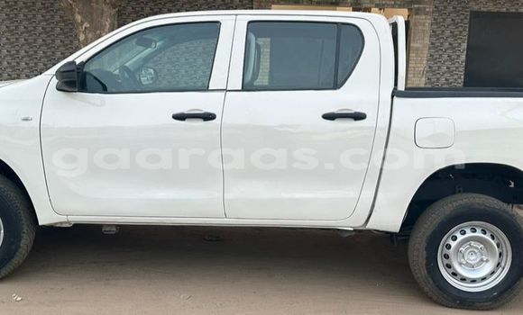 Acheter Import Voiture Toyota Hilux Blanc à Dakar, Dakar Acheter Import Voiture Toyota Hilux Blanc à Dakar, Dakar