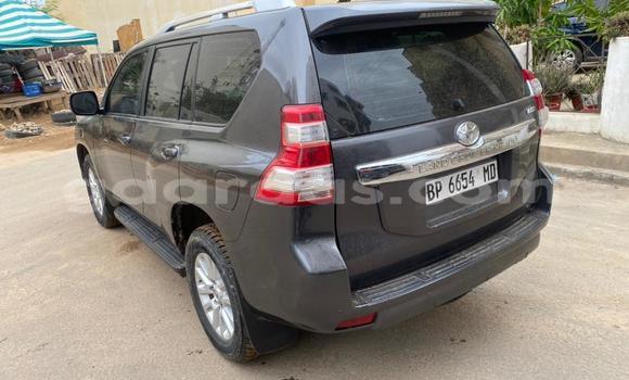 Dieundeu Imported Toyota Prado Silver Auto in Dakar in Dakar Dieundeu Imported Toyota Prado Silver Auto in Dakar in Dakar