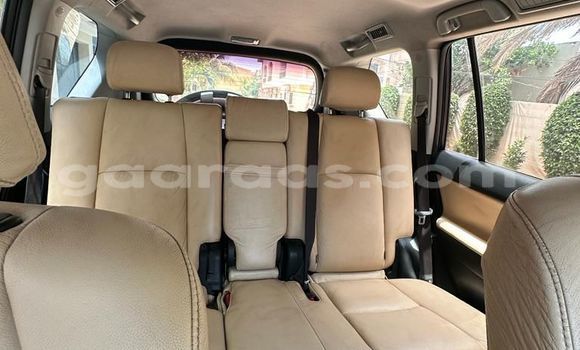 Buy Used Toyota Land Cruiser Prado Silver Car in Dakar in Dakar Buy Used Toyota Land Cruiser Prado Silver Car in Dakar in Dakar