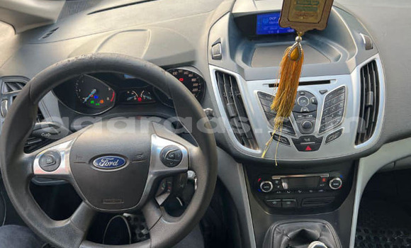 Dieundeu Occasion Ford C-MAX Other Auto in Dakar in Dakar Dieundeu Occasion Ford C-MAX Other Auto in Dakar in Dakar