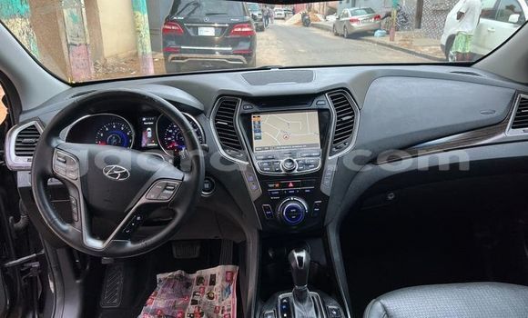 Dieundeu Occasion Hyundai Santa Fe Black Auto in Dakar in Dakar Dieundeu Occasion Hyundai Santa Fe Black Auto in Dakar in Dakar