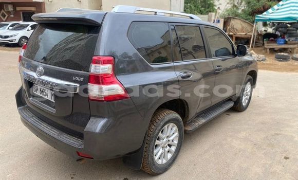 Dieundeu Occasion Toyota Prado Black Auto in Dakar in Dakar Dieundeu Occasion Toyota Prado Black Auto in Dakar in Dakar