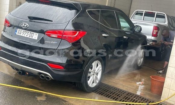 Dieundeu Occasion Hyundai Santa Fe Black Auto in Dakar in Dakar Dieundeu Occasion Hyundai Santa Fe Black Auto in Dakar in Dakar