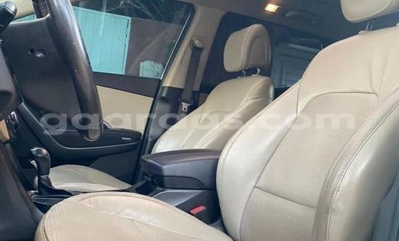 Dieundeu Occasion Hyundai Santa Fe Black Auto in Dakar in Dakar Dieundeu Occasion Hyundai Santa Fe Black Auto in Dakar in Dakar