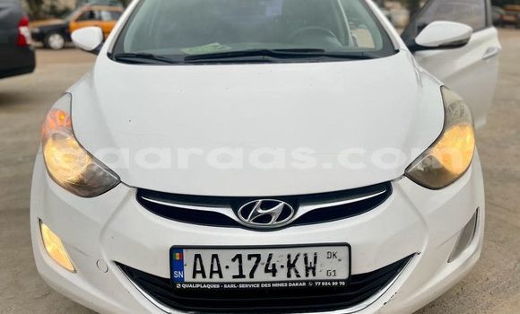 Acheter Occasion Voiture Hyundai Avante Blanc à Dakar, Dakar