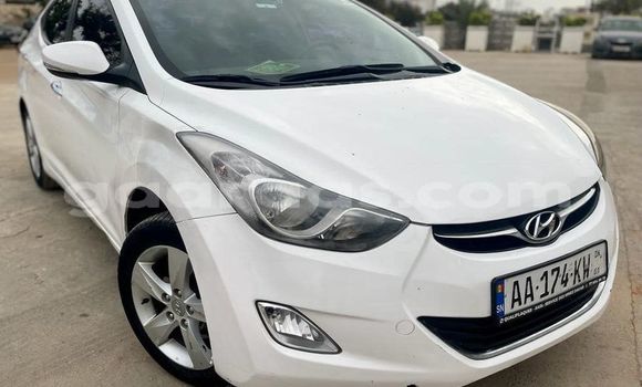 Dieundeu Occasion Hyundai Avante White Auto in Dakar in Dakar Dieundeu Occasion Hyundai Avante White Auto in Dakar in Dakar