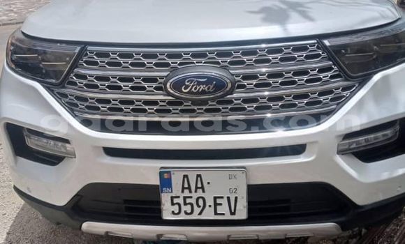 Acheter Occasion Voiture Ford Explorer Blanc à Dakar, Dakar Acheter Occasion Voiture Ford Explorer Blanc à Dakar, Dakar