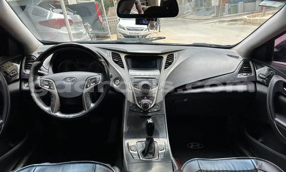 Dieundeu Occasion Hyundai Grandeur Black Auto in Dakar in Dakar Dieundeu Occasion Hyundai Grandeur Black Auto in Dakar in Dakar