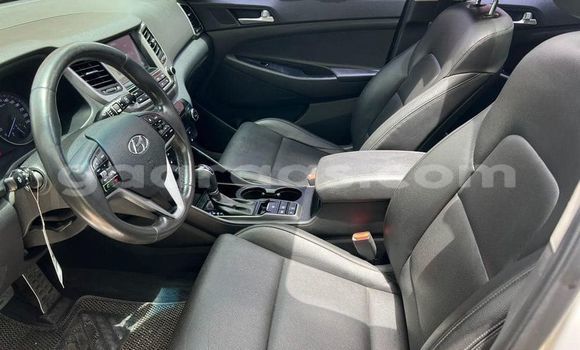 Dieundeu Occasion Hyundai Tucson White Auto in Dakar in Dakar Dieundeu Occasion Hyundai Tucson White Auto in Dakar in Dakar