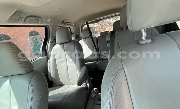 Dieundeu Occasion Toyota Sienna Other Auto in Dakar in Dakar Dieundeu Occasion Toyota Sienna Other Auto in Dakar in Dakar