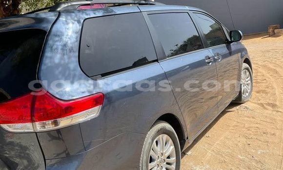 Dieundeu Occasion Toyota Sienna Other Auto in Dakar in Dakar Dieundeu Occasion Toyota Sienna Other Auto in Dakar in Dakar