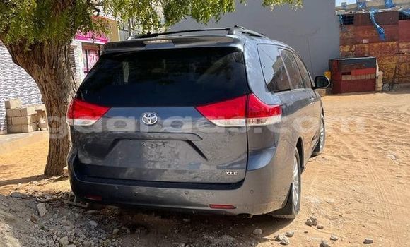 Dieundeu Occasion Toyota Sienna Other Auto in Dakar in Dakar Dieundeu Occasion Toyota Sienna Other Auto in Dakar in Dakar