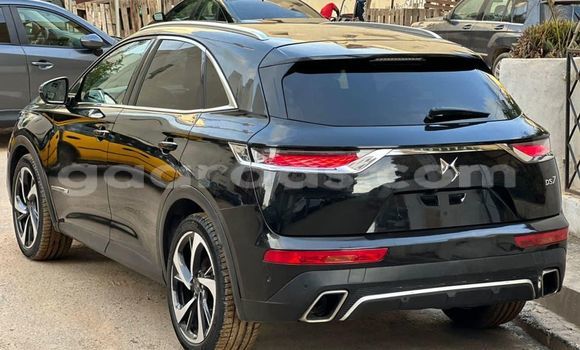 Dieundeu Occasion DS 7 Crossback Black Auto in Dakar in Dakar Dieundeu Occasion DS 7 Crossback Black Auto in Dakar in Dakar