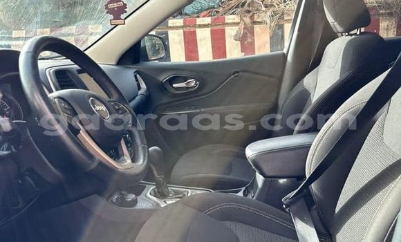 Dieundeu Occasion Jeep Cherokee Black Auto in Dakar in Dakar Dieundeu Occasion Jeep Cherokee Black Auto in Dakar in Dakar