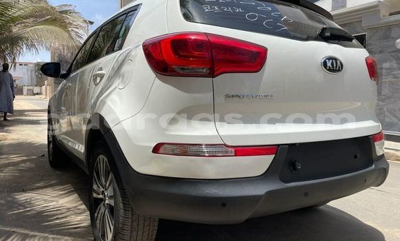 Dieundeu Occasion Kia Sportage White Auto in Dakar in Dakar Dieundeu Occasion Kia Sportage White Auto in Dakar in Dakar