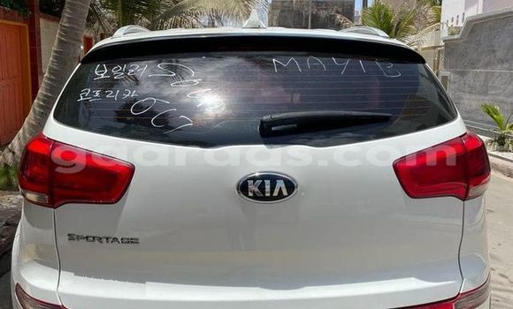 Dieundeu Occasion Kia Sportage White Auto in Dakar in Dakar Dieundeu Occasion Kia Sportage White Auto in Dakar in Dakar