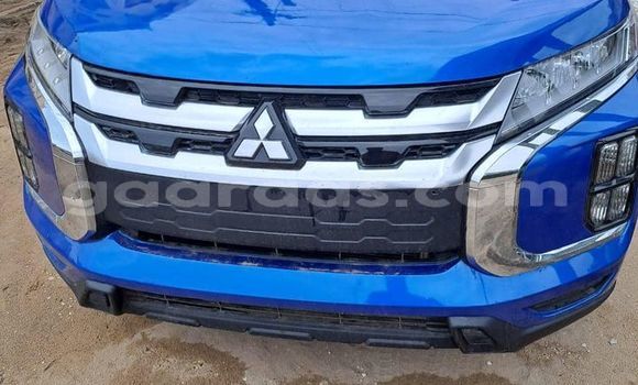 Buy Used Mitsubishi RVR Blue Car in Dakar in Dakar