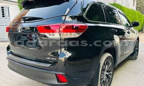 Dieundeu Occasion Toyota Highlander Black Auto in Dakar in Dakar Dieundeu Occasion Toyota Highlander Black Auto in Dakar in Dakar