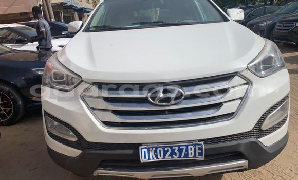 Dieundeu Occasion Hyundai Santa Fe White Auto in Dakar in Dakar Dieundeu Occasion Hyundai Santa Fe White Auto in Dakar in Dakar