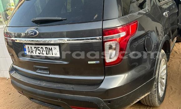 Dieundeu Occasion FORD MUSTANG Silver Auto in Dakar in Dakar Dieundeu Occasion FORD MUSTANG Silver Auto in Dakar in Dakar