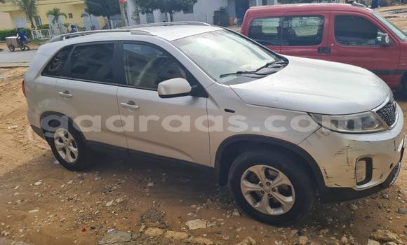 Buy Used Kia Sorento Silver Car in Dakar in Dakar Buy Used Kia Sorento Silver Car in Dakar in Dakar