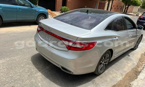 Dieundeu Imported Hyundai Grandeur Silver Auto in Dakar in Dakar Dieundeu Imported Hyundai Grandeur Silver Auto in Dakar in Dakar